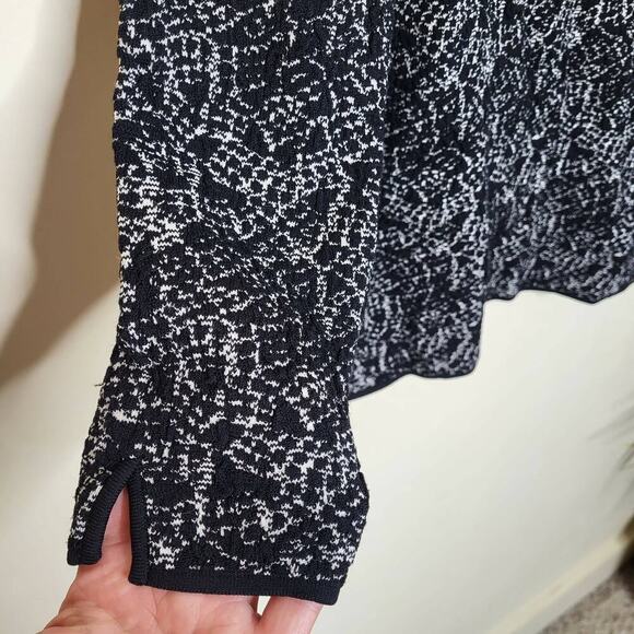 Reiss Long Sleeve Ballet Neckline Top - Abstract - Black Multi - Picture 9 of 10